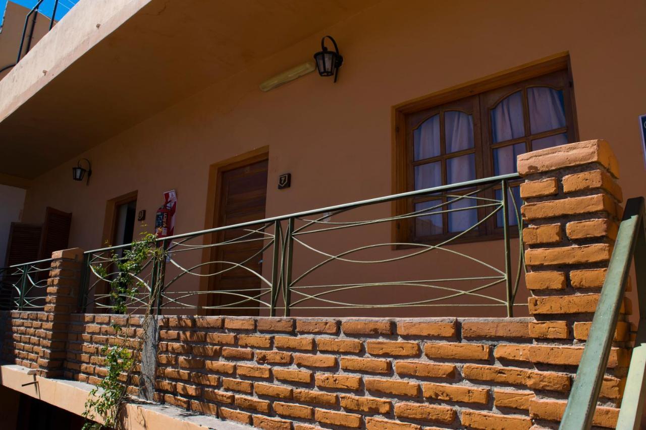 קאפאייט Hostel Ruta 40 מראה חיצוני תמונה